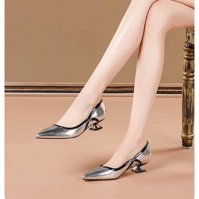 Low-Heel Pointed Toe All-Match Pumps - Mubimart