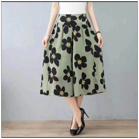 Slim And Casual High Waisted Printed Wide Leg Capris - Mubimart