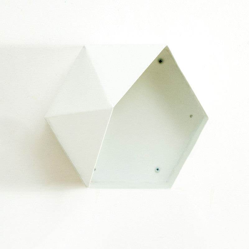 Hexagonal shelf - Mubimart