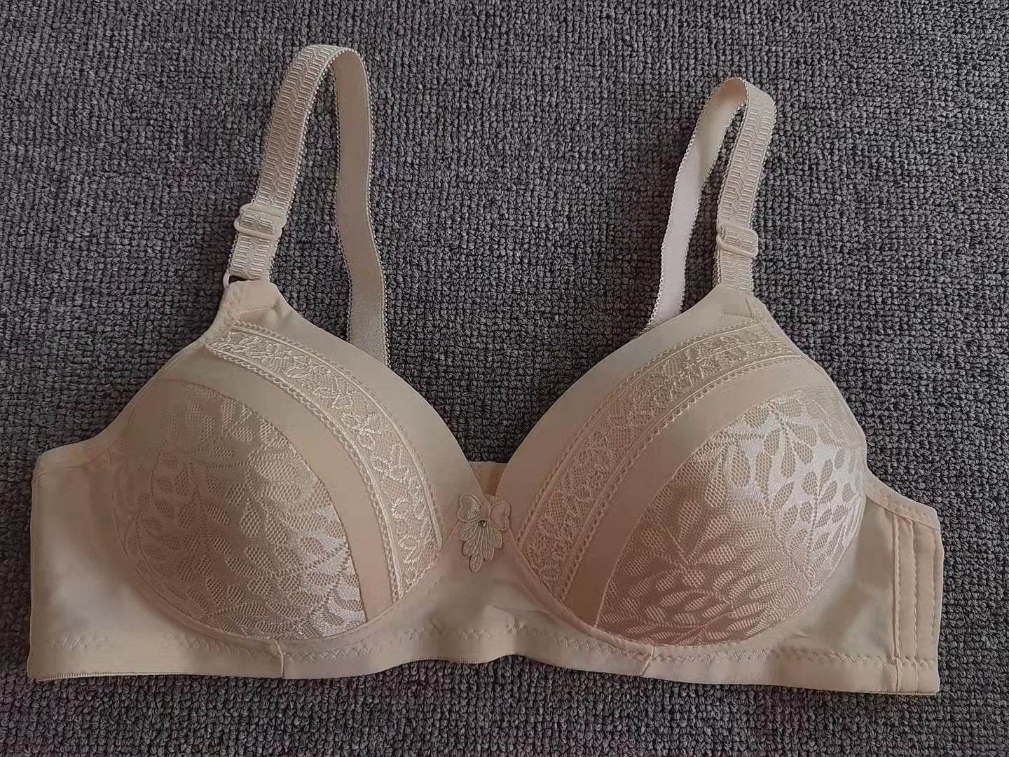 Women's Fashion Back Three Breasted Wireless Bra - Mubimart