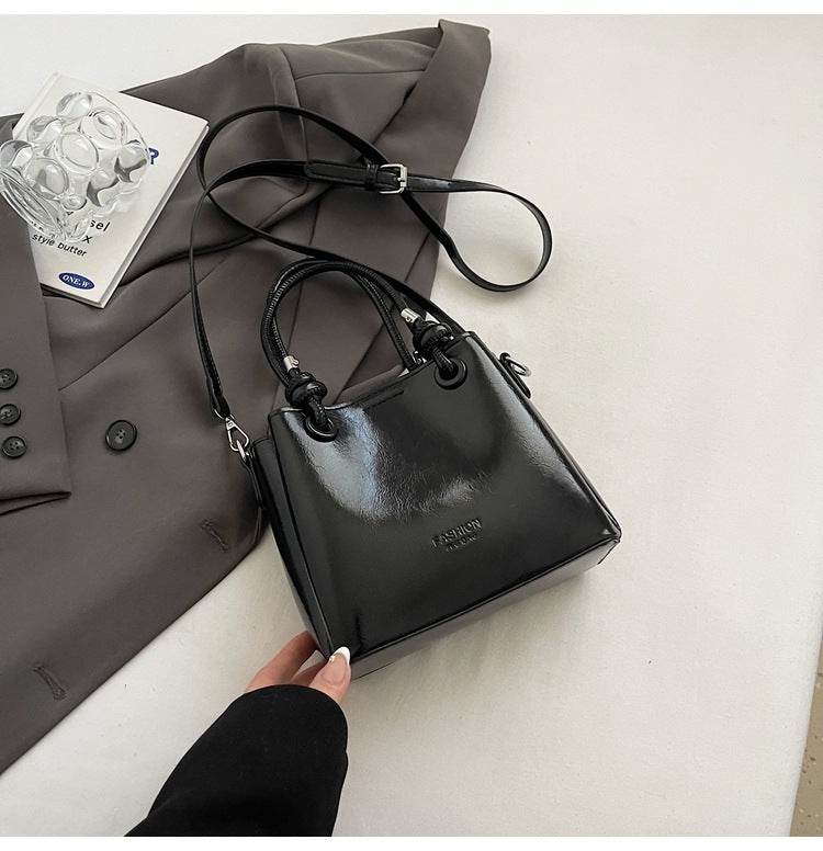 Women's Messenger Bag Fashion Portable One-shoulder Bucket Bag - Mubimart